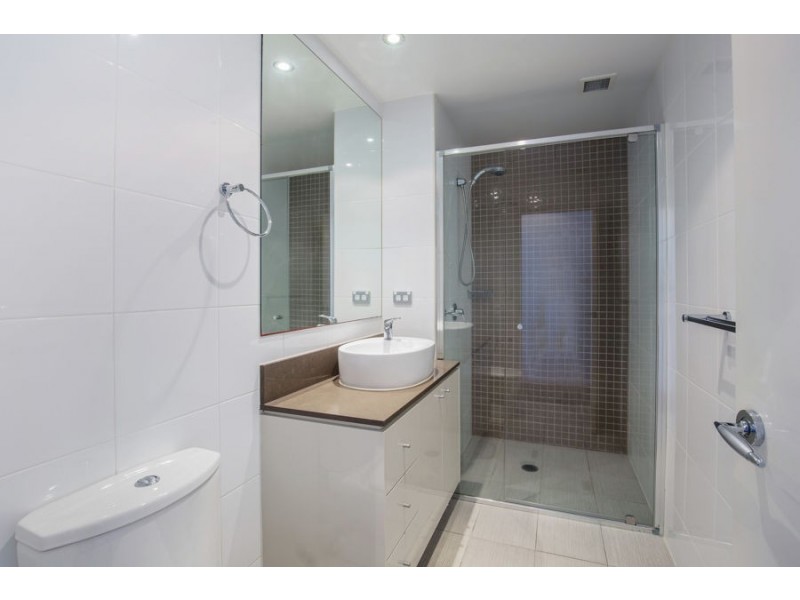 1005/4 Como Crescent, Southport QLD 4215