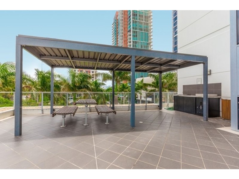 1005/4 Como Crescent, Southport QLD 4215