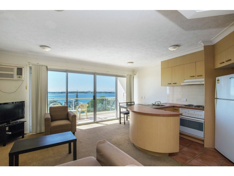 5/106 Marine Parade, Southport QLD 4215