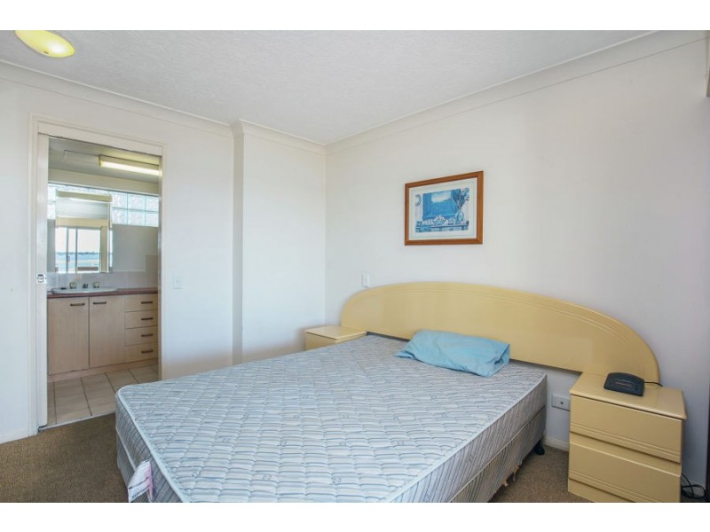 5/106 Marine Parade, Southport QLD 4215