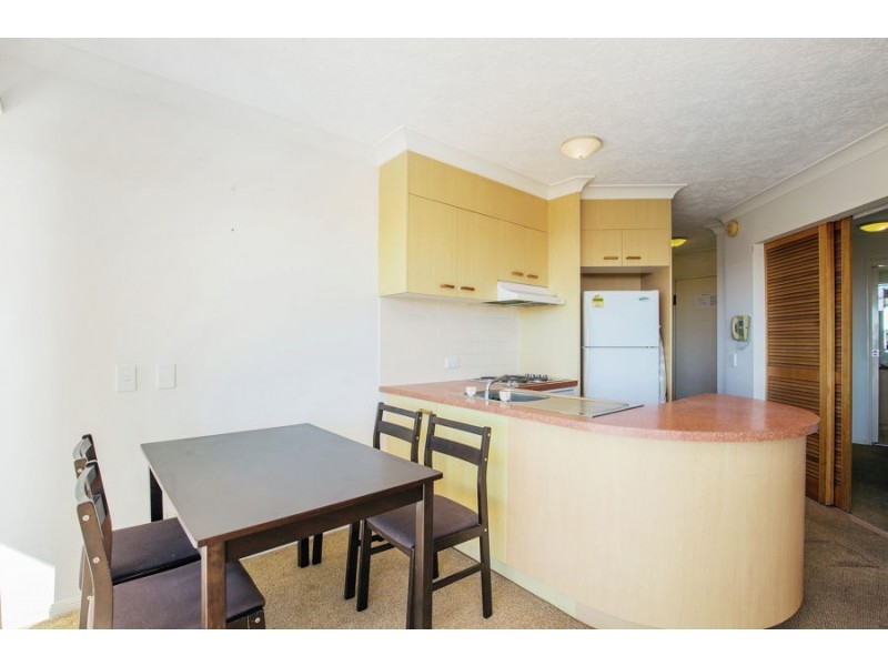 5/106 Marine Parade, Southport QLD 4215