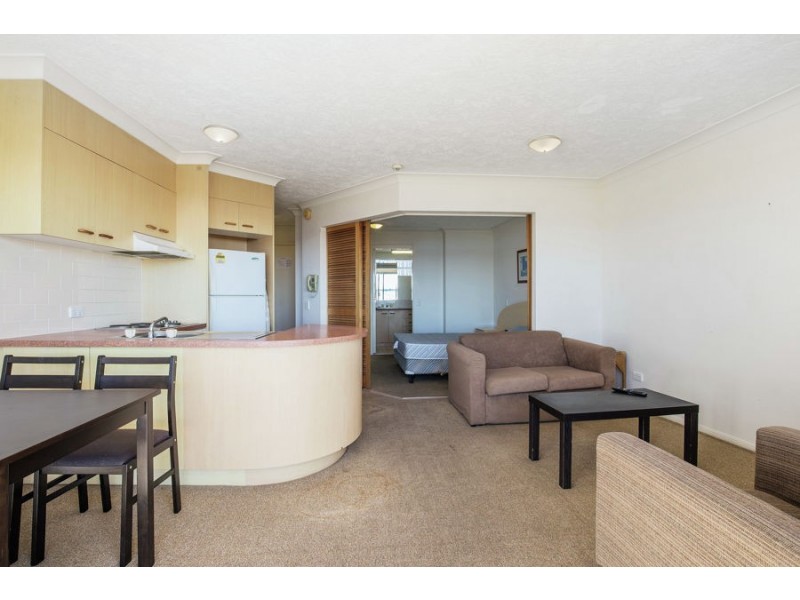 5/106 Marine Parade, Southport QLD 4215