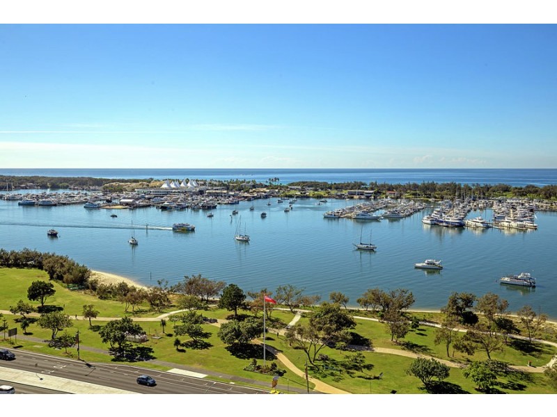 1106/2 Como Crescent, Southport QLD 4215