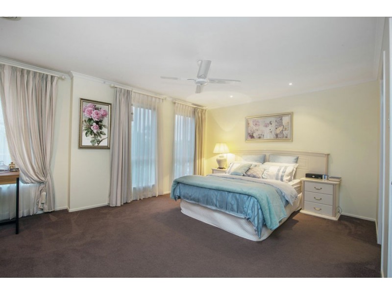 26 Sea Eagle Drive, Burleigh Waters QLD 4220