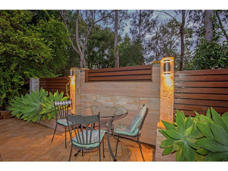 26 Sea Eagle Drive, Burleigh Waters QLD 4220