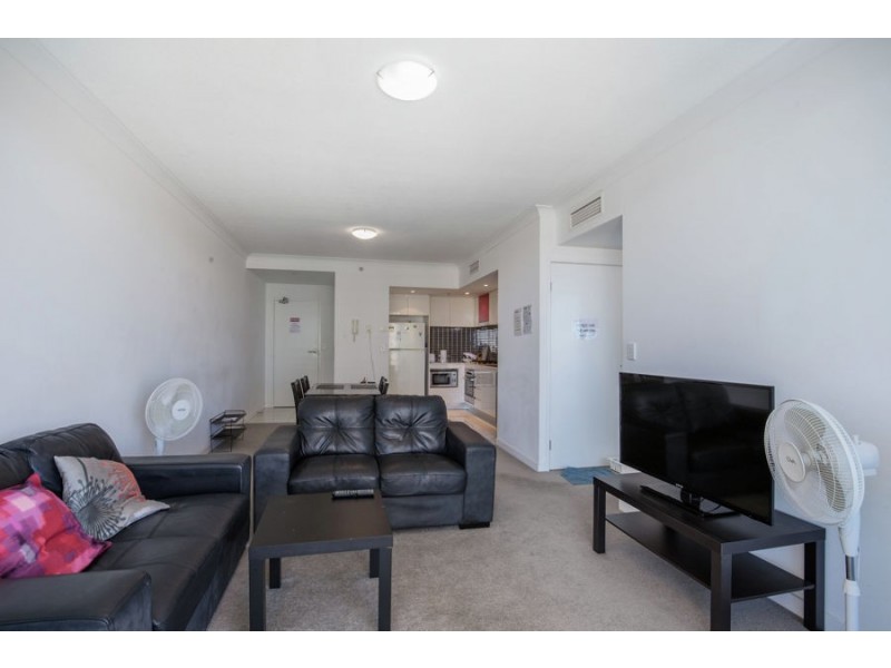 21502 56 Lawson Street, Southport QLD 4215