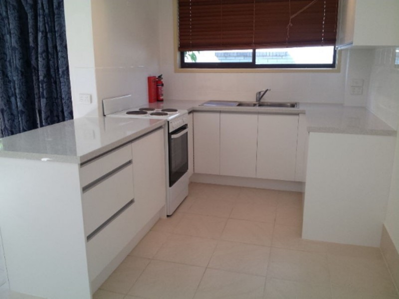 16 Andrews Street, Southport QLD 4215