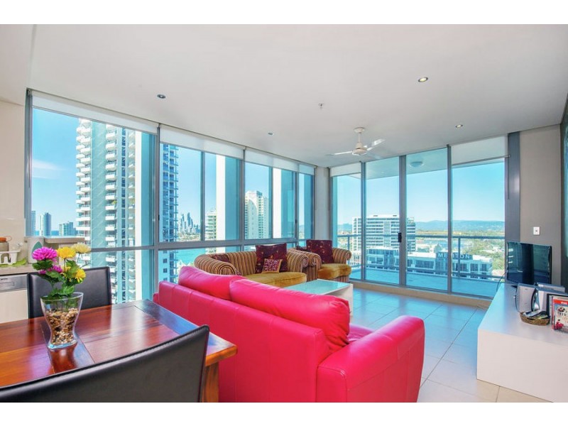 1 Como Crescent, Southport QLD 4215