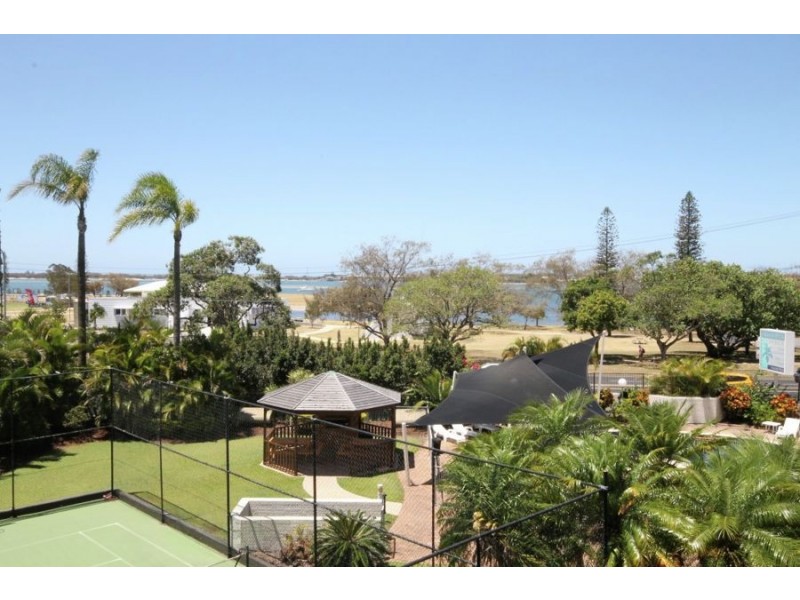 114 Marine Parade, Southport QLD 4215