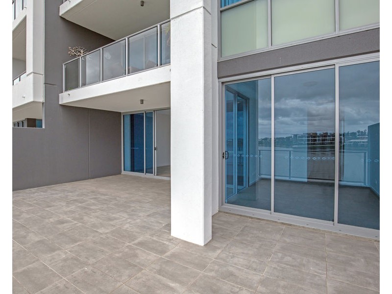 2105/397 Christine Avenue, Varsity Lakes QLD 4227