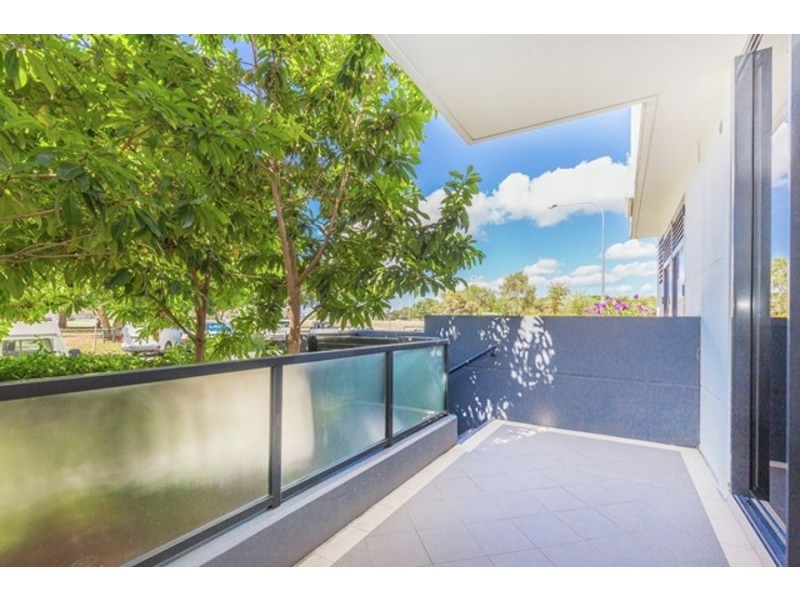 2 Aqua Street, Southport QLD 4215