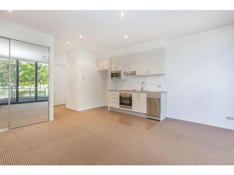 2 Aqua Street, Southport QLD 4215