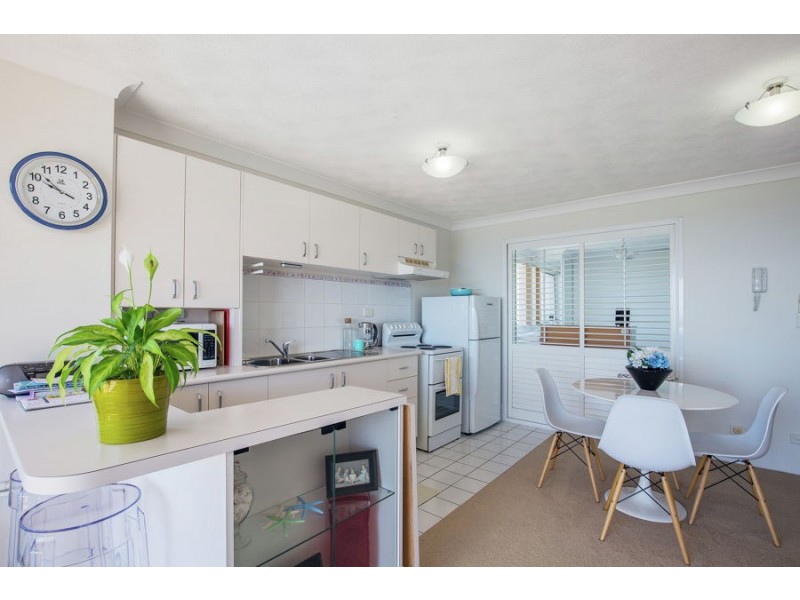 30 Marine Parade, Southport QLD 4215