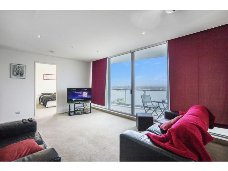 2902/1 Como Crescent, Southport QLD 4215