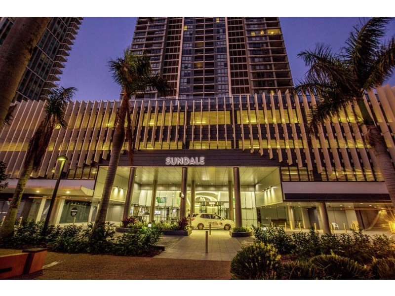 2 Como Street, Southport QLD 4215