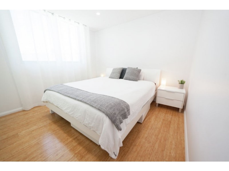 517/1 Como Crescent, Southport QLD 4215