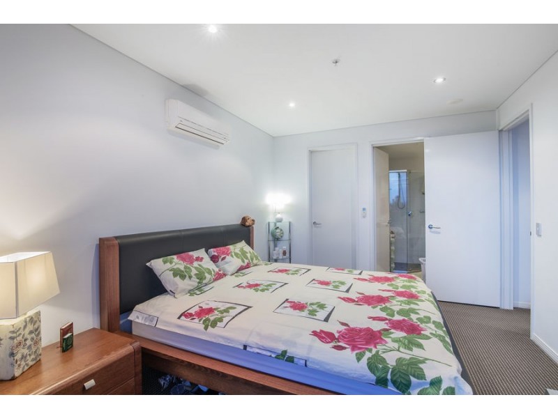 707/2 Aqua Street, Southport QLD 4215