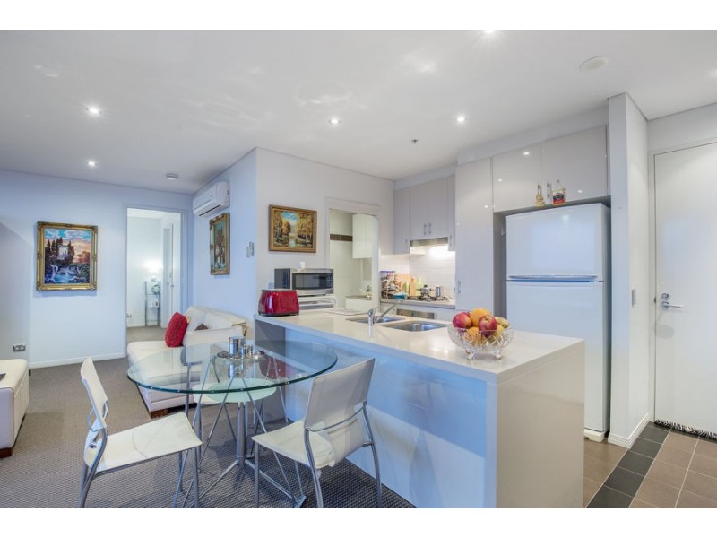 707/2 Aqua Street, Southport QLD 4215