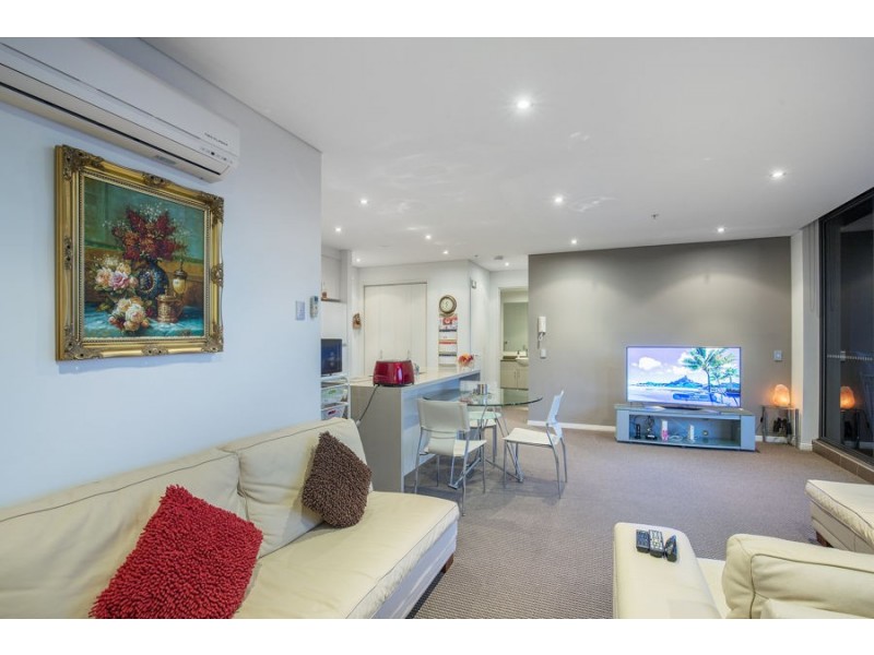 707/2 Aqua Street, Southport QLD 4215