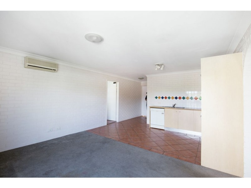 132 Marine Parade, Southport QLD 4215