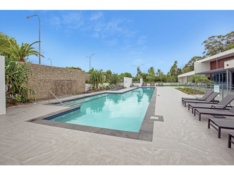 2105/397 Christine Avenue, Varsity Lakes QLD 4227