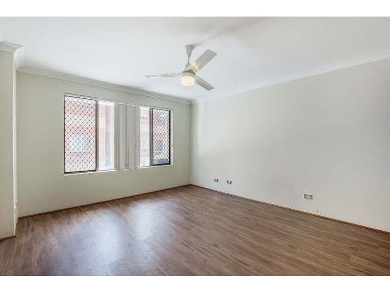 51 Bauer Street, Southport QLD 4215