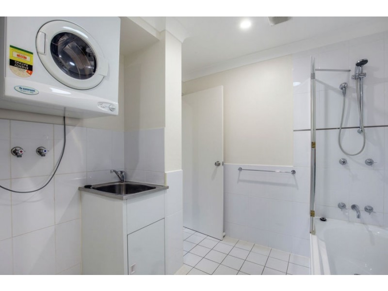 64-66 Queen Street, Southport QLD 4215