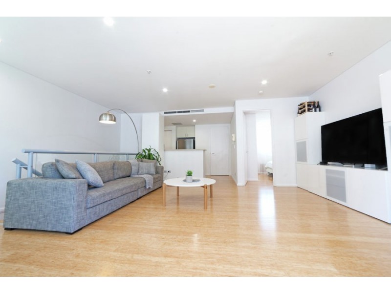 517A/1 Como Crescent, Southport QLD 4215