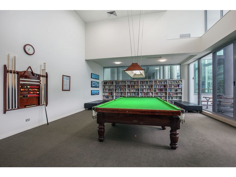 517A/1 Como Crescent, Southport QLD 4215