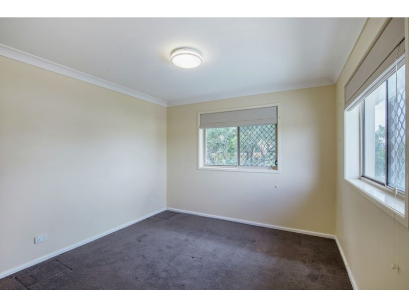 14-16 Spendelove Avenue, Southport QLD 4215