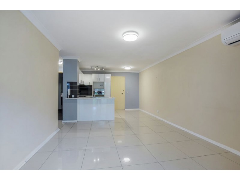 14-16 Spendelove Avenue, Southport QLD 4215