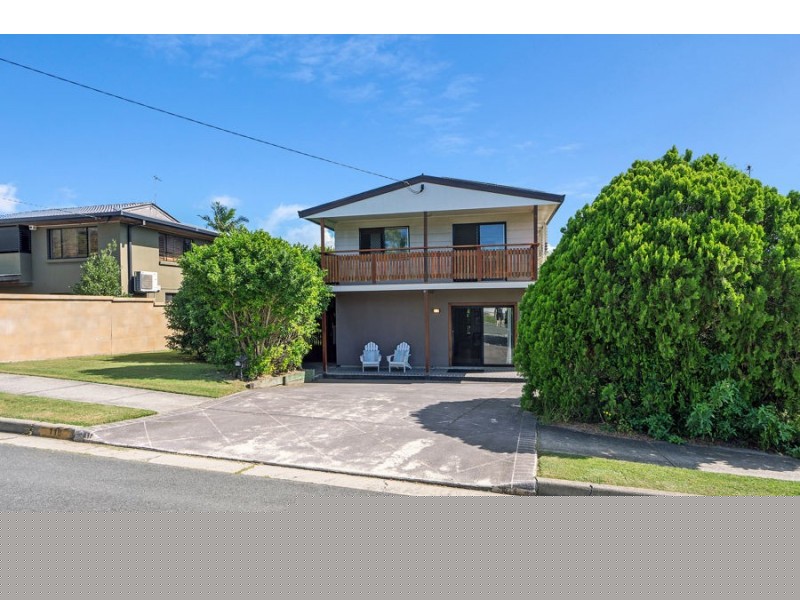 118 Wilson Street, Labrador QLD 4215