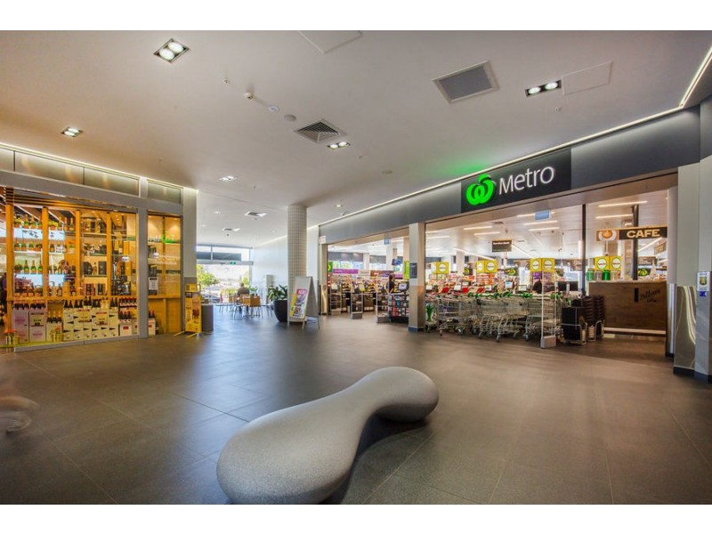 6 Aqua Street (Regatta), Southport QLD 4215