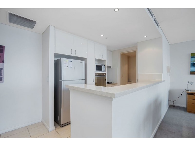 2805/1 Como Crescent, Southport QLD 4215