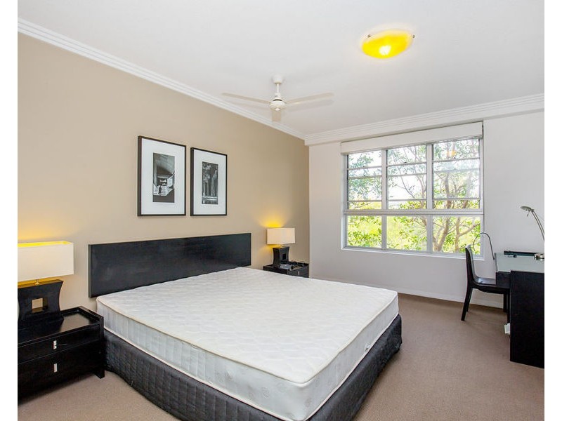 118/1-7 Moores Crescent, Varsity Lakes QLD 4227