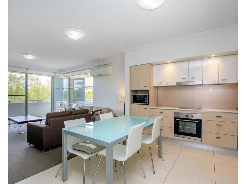 118/1-7 Moores Crescent, Varsity Lakes QLD 4227