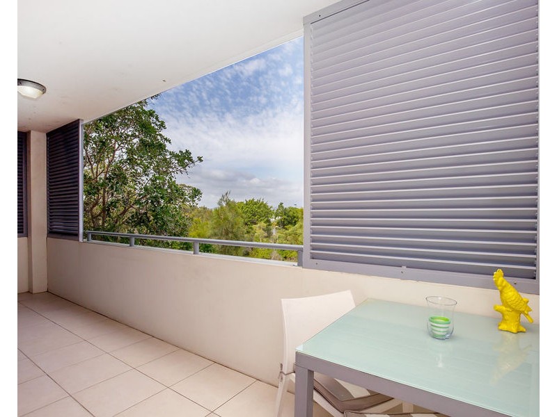 118/1-7 Moores Crescent, Varsity Lakes QLD 4227