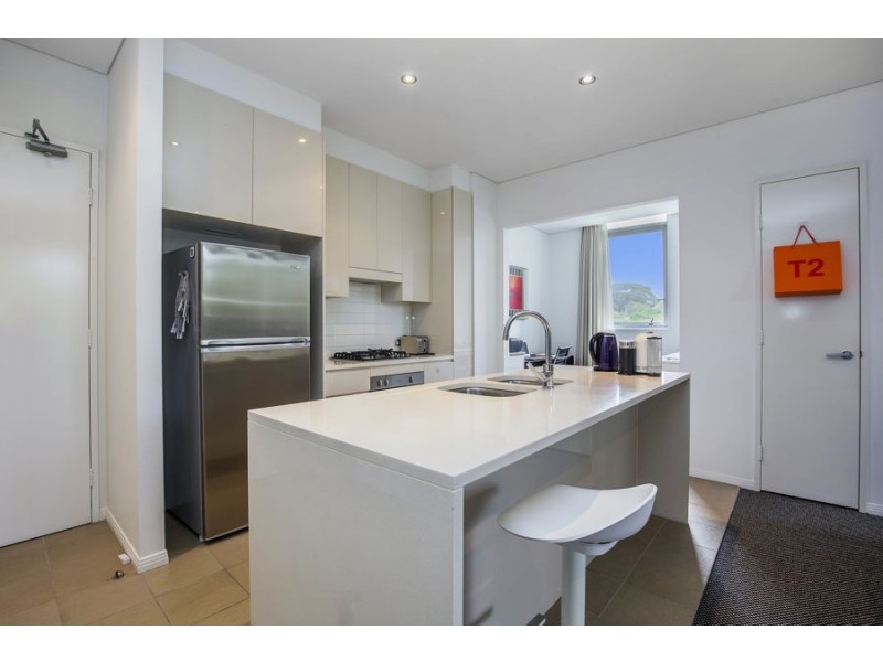 511/6 Aqua Street, Southport QLD 4215