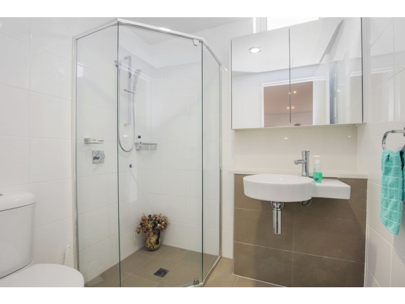 511/6 Aqua Street, Southport QLD 4215