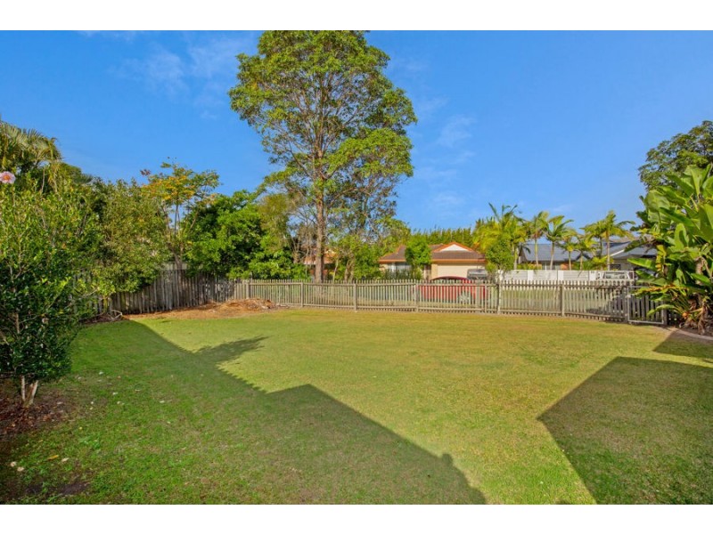 26 County Lane, Merrimac QLD 4226