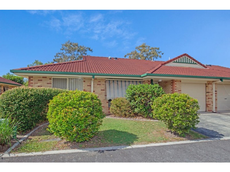 3/2 Brown Street, Labrador QLD 4215