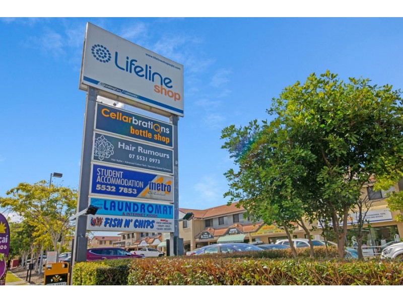 3/2 Brown Street, Labrador QLD 4215