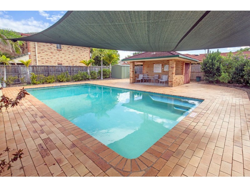 3/2 Brown Street, Labrador QLD 4215