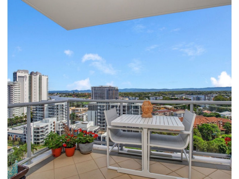 1808/1 Como Crescent, Southport QLD 4215