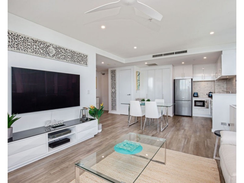 1808/1 Como Crescent, Southport QLD 4215