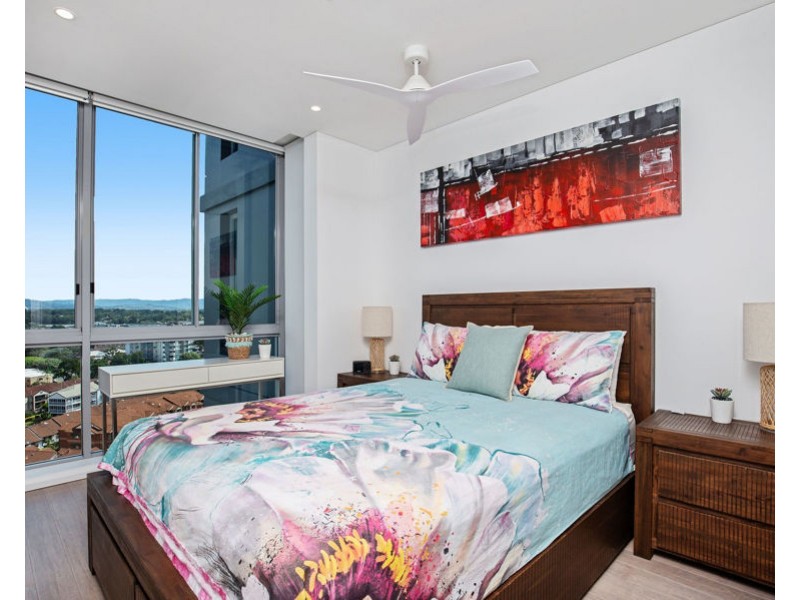 1808/1 Como Crescent, Southport QLD 4215