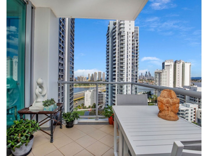 1808/1 Como Crescent, Southport QLD 4215