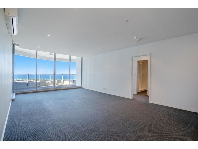 2703/4 Como Crescent, Southport QLD 4215