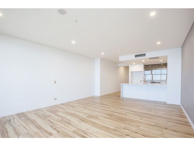 3012/2 Como Crescent, Southport QLD 4215