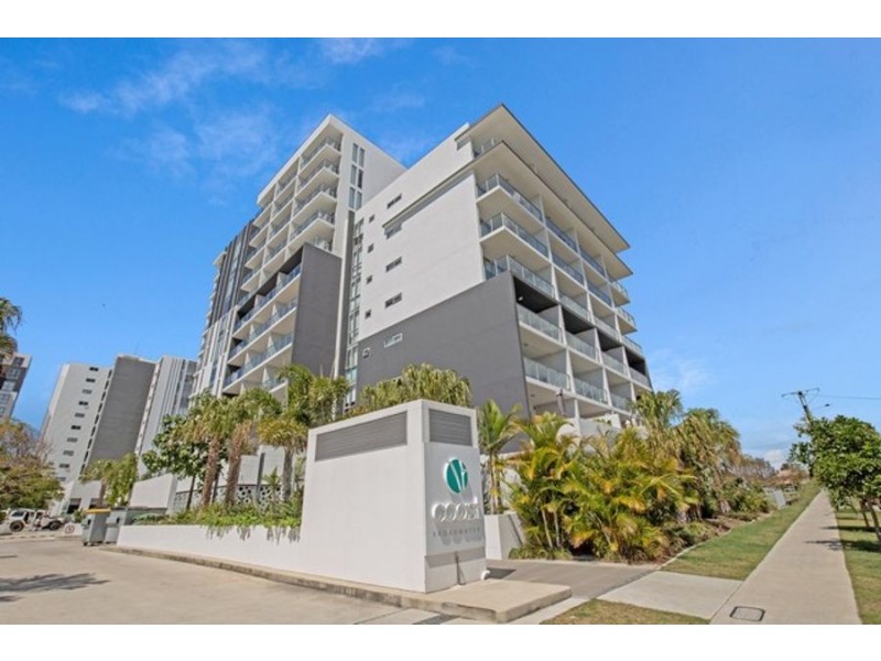 203/17 Bath Street, Labrador QLD 4215